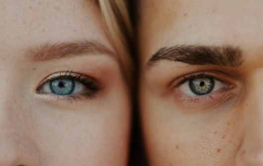 Cambia el color de tus ojos las veces que quieras