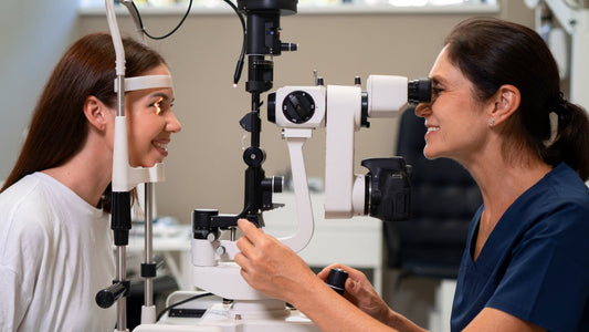 5 señales de que necesitas cambiar de graduación en tus lentes de contacto