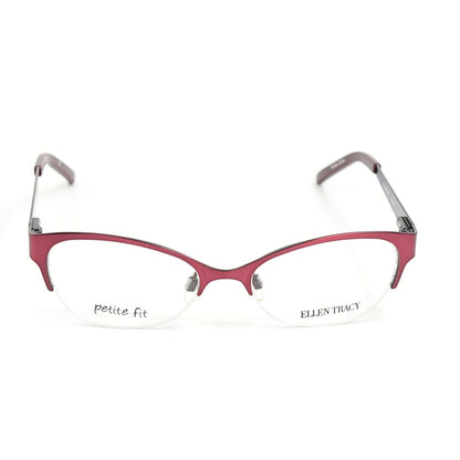 Lentes Oftálmicos para Mujer Marca: ELLEN TRACY Color: Vino Estilo: Ojo de gato Modelo: ELLEN TRACY QUEBEC-WIN frente